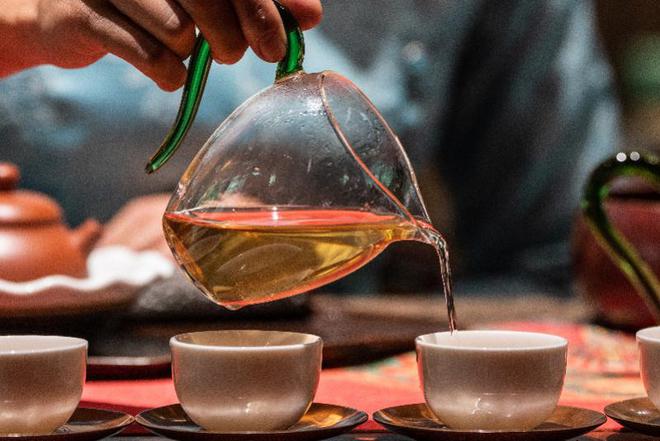 你了解咖啡因吗？茶叶是中国消费者摄入咖啡因最主要来源(图1)